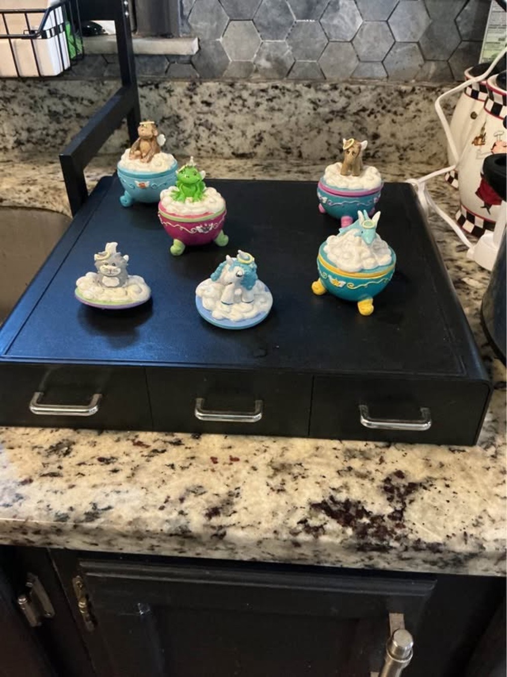 Set of 4 2006 Claire’s angel animal trinket box secret wish plus 2 extra tops se